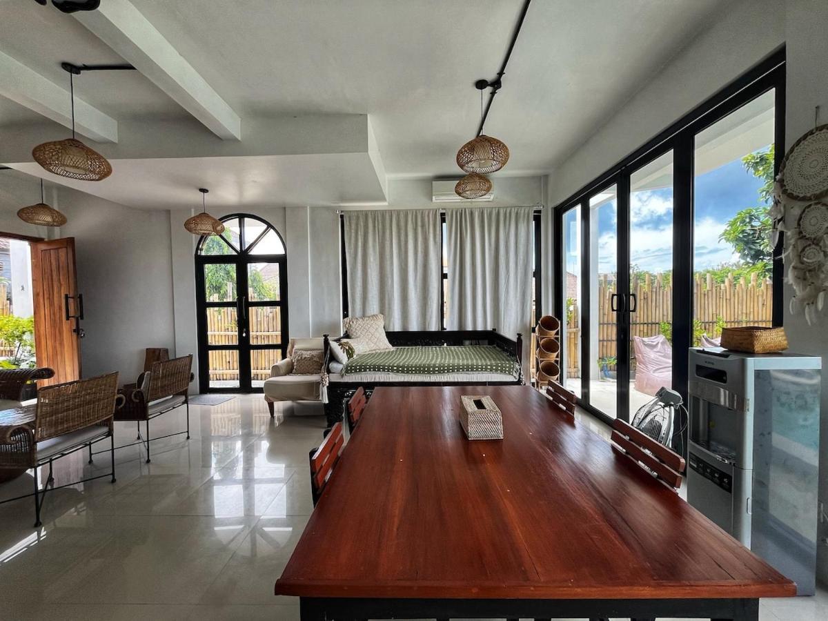 Villa De La Rose 1 Bedroom Ungasan מראה חיצוני תמונה