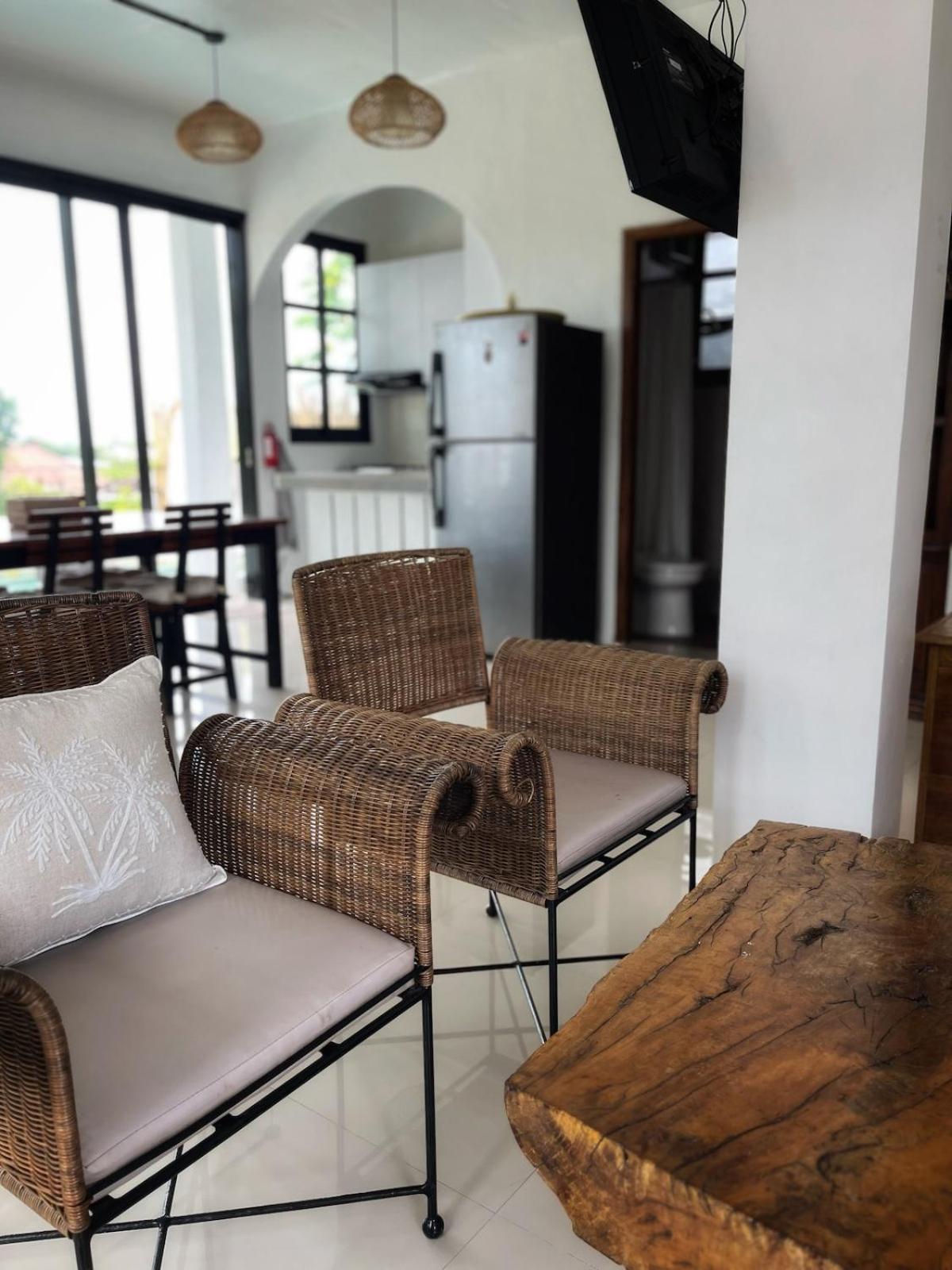Villa De La Rose 1 Bedroom Ungasan מראה חיצוני תמונה